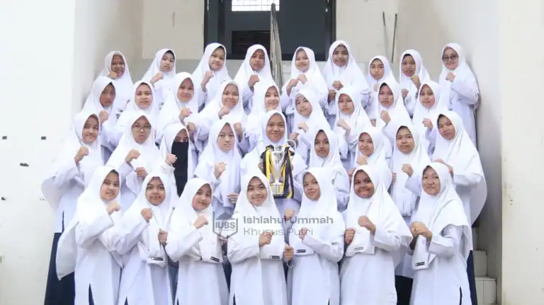 Juara Umum 3